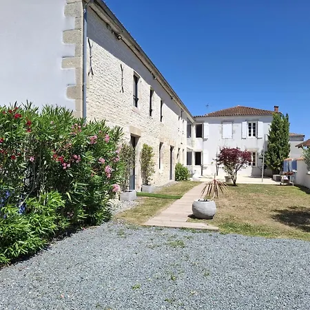 Bed and Breakfast Domaine Ericarclem