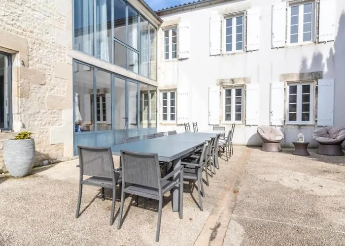 Domaine Ericarclem 3* Aigrefeuille-dʼAunis