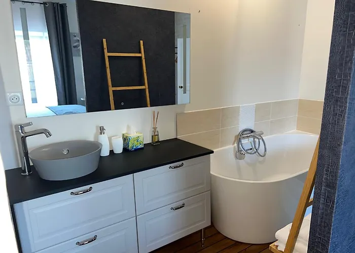 Domaine Ericarclem Couette-café